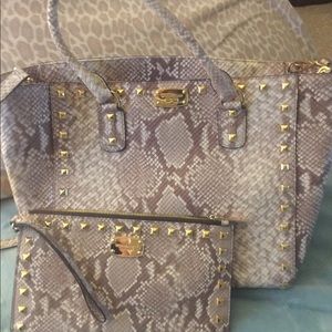 Michael Kors Purse